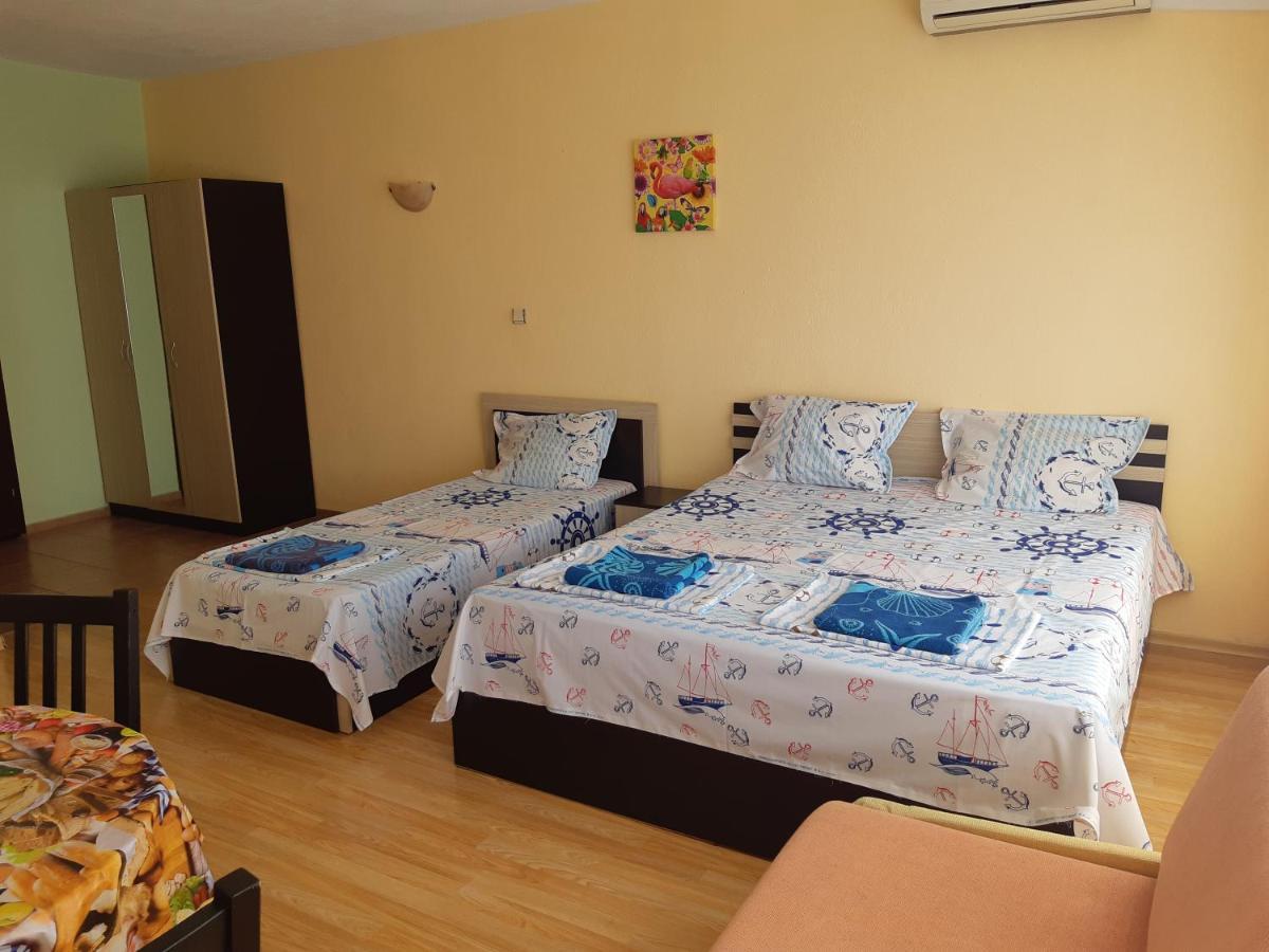 Kazlarov Guest House Kiten  Luaran gambar